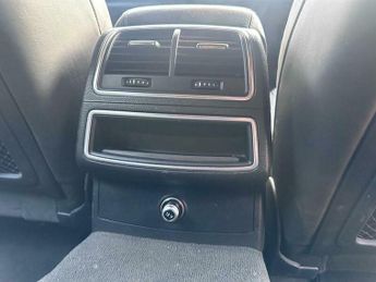 Audi A6 Avant 2.0 TDI ultra S line S Tronic Euro 6 (s/s) 5dr