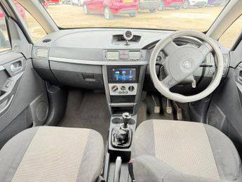 Vauxhall Meriva 1.4i 16v Breeze MPV 5dr Petrol Manual (154 g/km, 89 bhp)