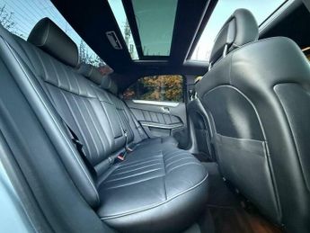 Mercedes-Benz E Class 3.0 E350 V6 BlueTEC AMG Night Edition (Premium Plus) G-Tronic+ E
