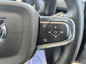 Volvo XC40 RECHARGE T5 ULTIMATE