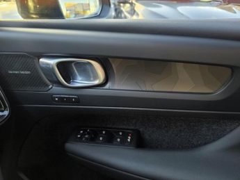 Volvo XC40 RECHARGE T5 ULTIMATE