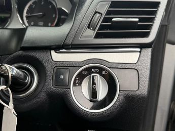 Mercedes E Class 2.1 E220 CDI BlueEfficiency Sport Cabriolet G-Tronic+ 2dr 170BHP