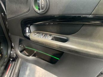 MINI Countryman 2.0 Cooper SD Auto ALL4 Euro 6 (s/s) 5dr