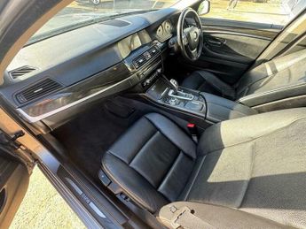 BMW 5 SERIES 2.0 520d SE Touring 5dr Diesel Steptronic Euro 5 (s/s) (184 ps)