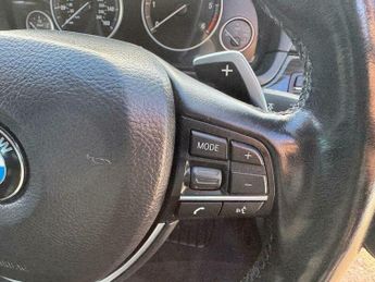 BMW 5 SERIES 2.0 520d SE Touring 5dr Diesel Steptronic Euro 5 (s/s) (184 ps)