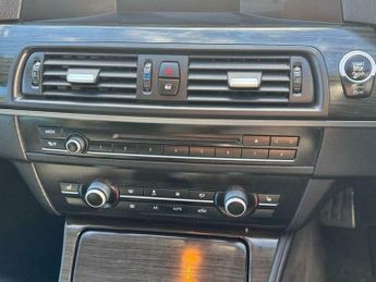 BMW 5 SERIES 2.0 520d SE Touring 5dr Diesel Steptronic Euro 5 (s/s) (184 ps)