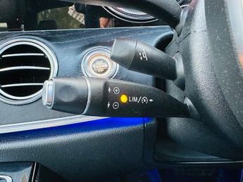 Mercedes E220 E 220 D AMG LINE PREMIUM