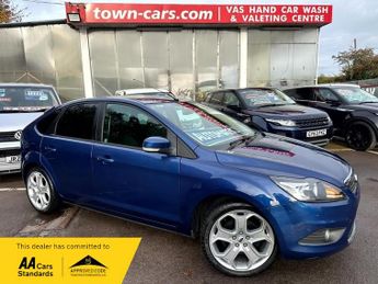 Ford Focus TITANIUM-AUTO, ONLY 18831 MILES, SERVICE HISTORY, 2 FORMER OWNER