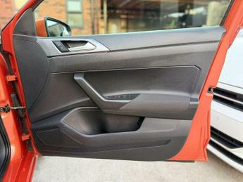 Volkswagen Polo 1.0 TSI SEL DSG Euro 6 (s/s) 5dr