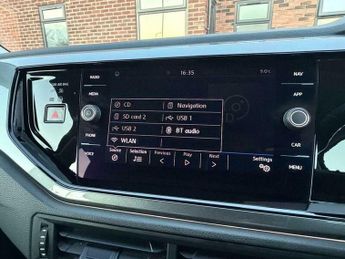 Volkswagen Polo 1.0 TSI SEL DSG Euro 6 (s/s) 5dr