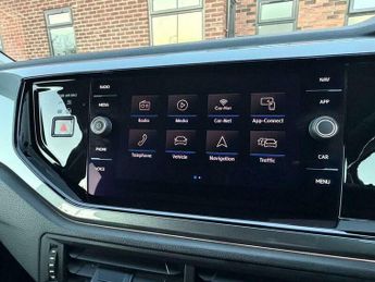 Volkswagen Polo 1.0 TSI SEL DSG Euro 6 (s/s) 5dr