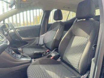Vauxhall Astra 1.4i Turbo Design Auto Euro 6 (s/s) 5dr