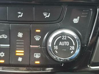 Vauxhall Mokka 1.4i Turbo Elite Nav Auto Euro 6 5dr