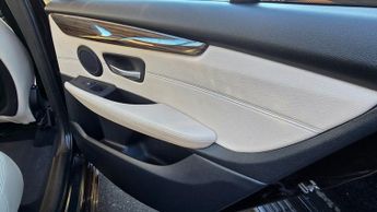 BMW 2 SERIES 2.0 220d Luxury MPV 5dr Diesel Auto xDrive Euro 6 (s/s) (190 ps)