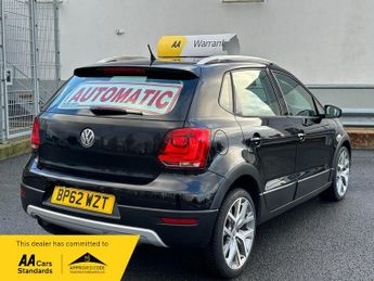 Volkswagen Polo AUTO 1.2 TSI DSG CROSS POLO SE ( AUTOMATIC )