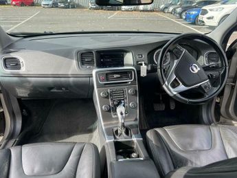 Volvo V60 2.4 D5 SE Lux Nav Geartronic Euro 5 5dr