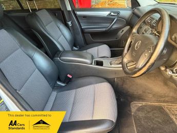 Mercedes C Class C180K AVANTGARDE SE