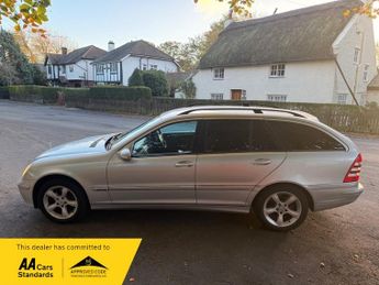 Mercedes C Class C180K AVANTGARDE SE