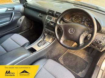 Mercedes C Class C180K AVANTGARDE SE