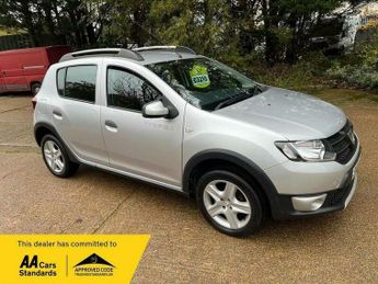 Dacia Sandero 0.9 TCe Laureate Euro 5 5dr