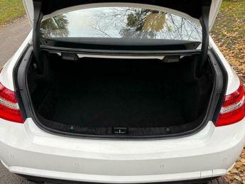 Mercedes-Benz E Class 3.0 E350 CDI V6 BlueEfficiency Sport G-Tronic Euro 5 2dr