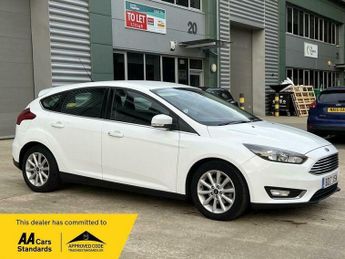 Ford Focus 1.0T EcoBoost Titanium Euro 6 (s/s) 5dr