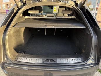 Land Rover Range Rover Velar R-DYNAMIC S