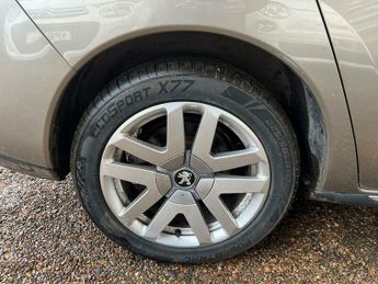 Peugeot 3008 2.0 h e-HDi EGC 4WD Euro 5 (s/s) 5dr