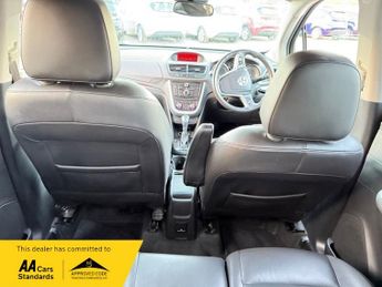 Vauxhall Mokka 1.4i Turbo SE SUV 5dr Petrol Auto 2WD Euro 6 (140 ps)