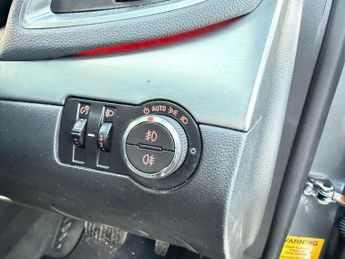 Vauxhall Mokka 1.4i Turbo SE SUV 5dr Petrol Auto 2WD Euro 6 (140 ps)