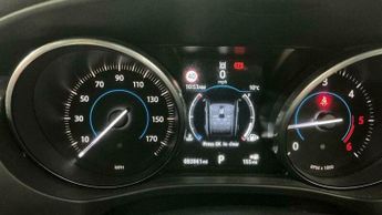 Jaguar F-Pace 2.0 D180 R-Sport Auto AWD Euro 6 (s/s) 5dr