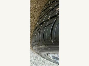 Land Rover Range Rover Velar R-DYNAMIC SE