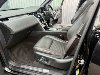 Land Rover Discovery Sport R-DYNAMIC HSE