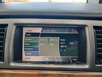 Jaguar XF 2.7d V6 Luxury Auto Euro 4 4dr