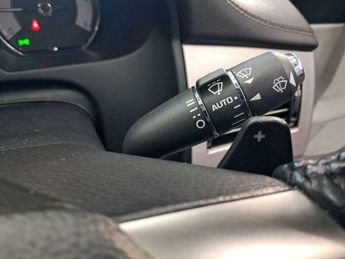 Jaguar XF 2.7d V6 Luxury Auto Euro 4 4dr