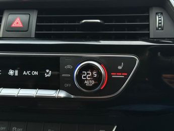 Audi A4 AVANT TDI S LINE BLACK EDITION