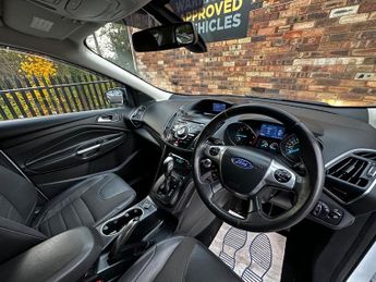 Ford Kuga TITANIUM TDCI