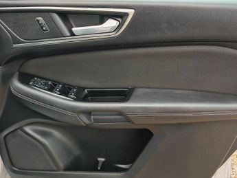 Ford S-Max TITANIUM TDCI