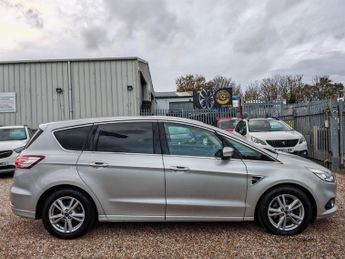 Ford S-Max TITANIUM TDCI