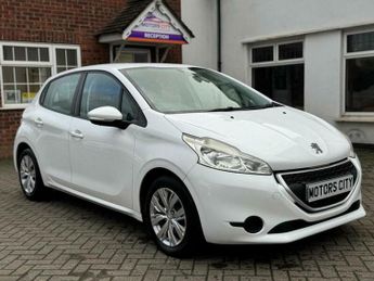 Peugeot 208 1.2 VTi Access+ Euro 5 5dr