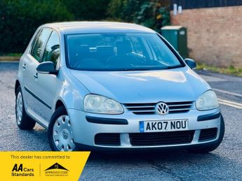 Volkswagen Golf TDi S TDI (105BHP)