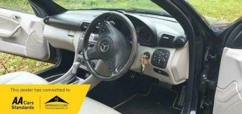 Mercedes-Benz Captiva 1.8 CLC180K Sport Coupe 3dr Petrol Auto Euro 4 (143 ps)