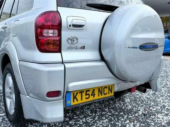 Toyota RAV4 2.0 VVT-i VX SUV 5dr Petrol Automatic 4WD (224 g/km, 147 bhp)