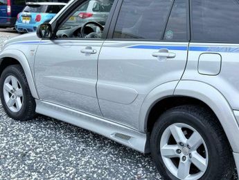 Toyota RAV4 2.0 VVT-i VX SUV 5dr Petrol Automatic 4WD (224 g/km, 147 bhp)