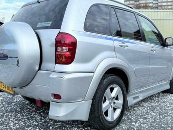 Toyota RAV4 2.0 VVT-i VX SUV 5dr Petrol Automatic 4WD (224 g/km, 147 bhp)