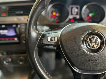 Volkswagen Golf 1.6 TDI BlueMotion Tech SE DSG Euro 5 (s/s) 5dr