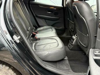 BMW 2 SERIES 1.5 218i Luxury Auto Euro 6 (s/s) 5dr