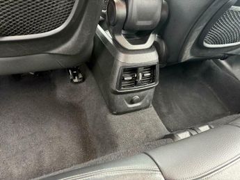 BMW 2 SERIES 1.5 218i Luxury Auto Euro 6 (s/s) 5dr