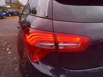 Citroen DS5 1.6 e-HDi Airdream DStyle EGS6 Euro 5 (s/s) 5dr