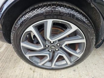 Land Rover Discovery 3.0 TD V6 HSE SUV 5dr Diesel Auto 4WD Euro 6 (s/s) (258 ps)